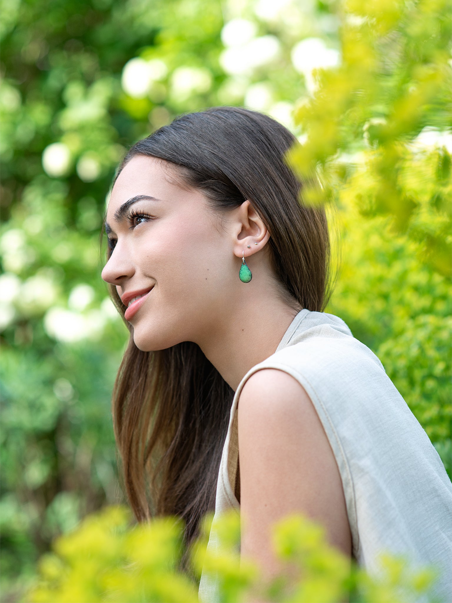 Boucles d'oreilles petites gouttes vertes