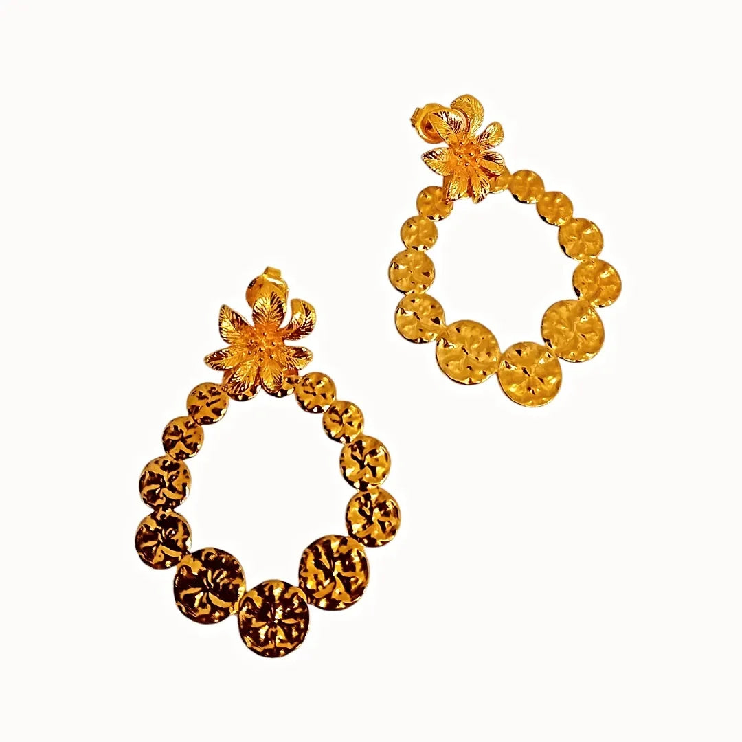 Boucles fleurs du jour dorées