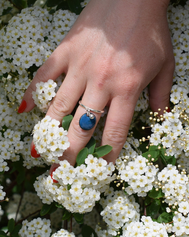 Bague pampille perlée bleu bondi  * Sur Commande *