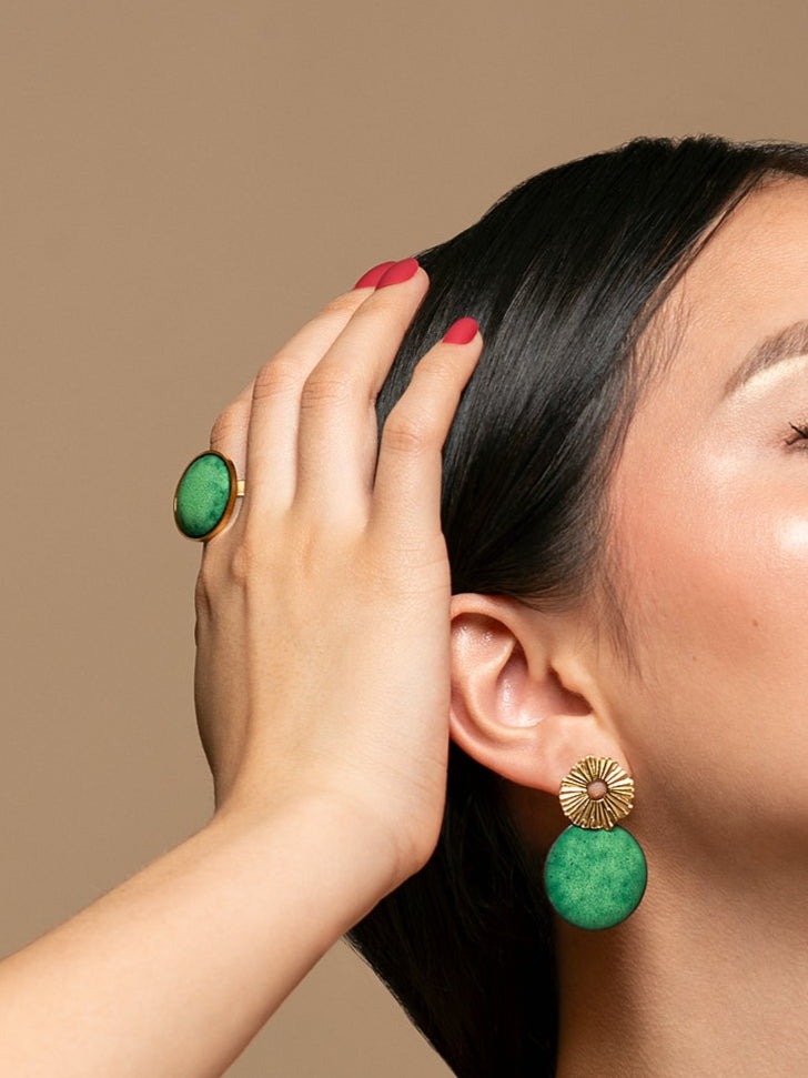 Bague ronde “Éclat de vert”