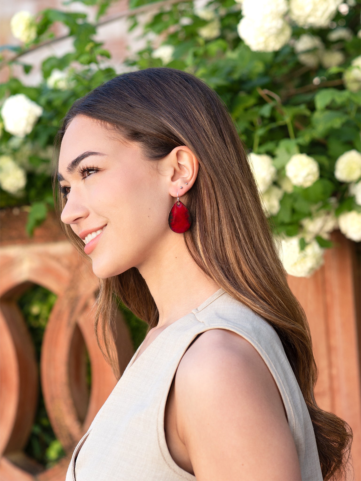 Boucles d’oreilles Grandes Gouttes Rouge bordeaux – Émaux d’art