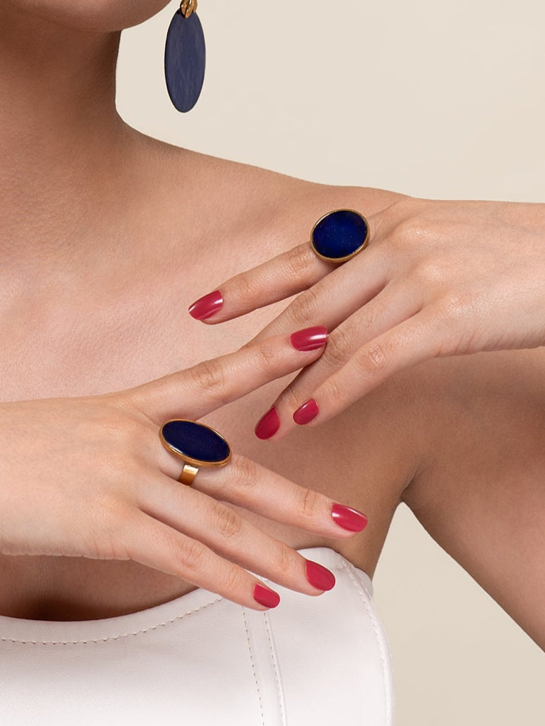 Bague ovale “Éclat Bleu Roi” – Élégance vibrante