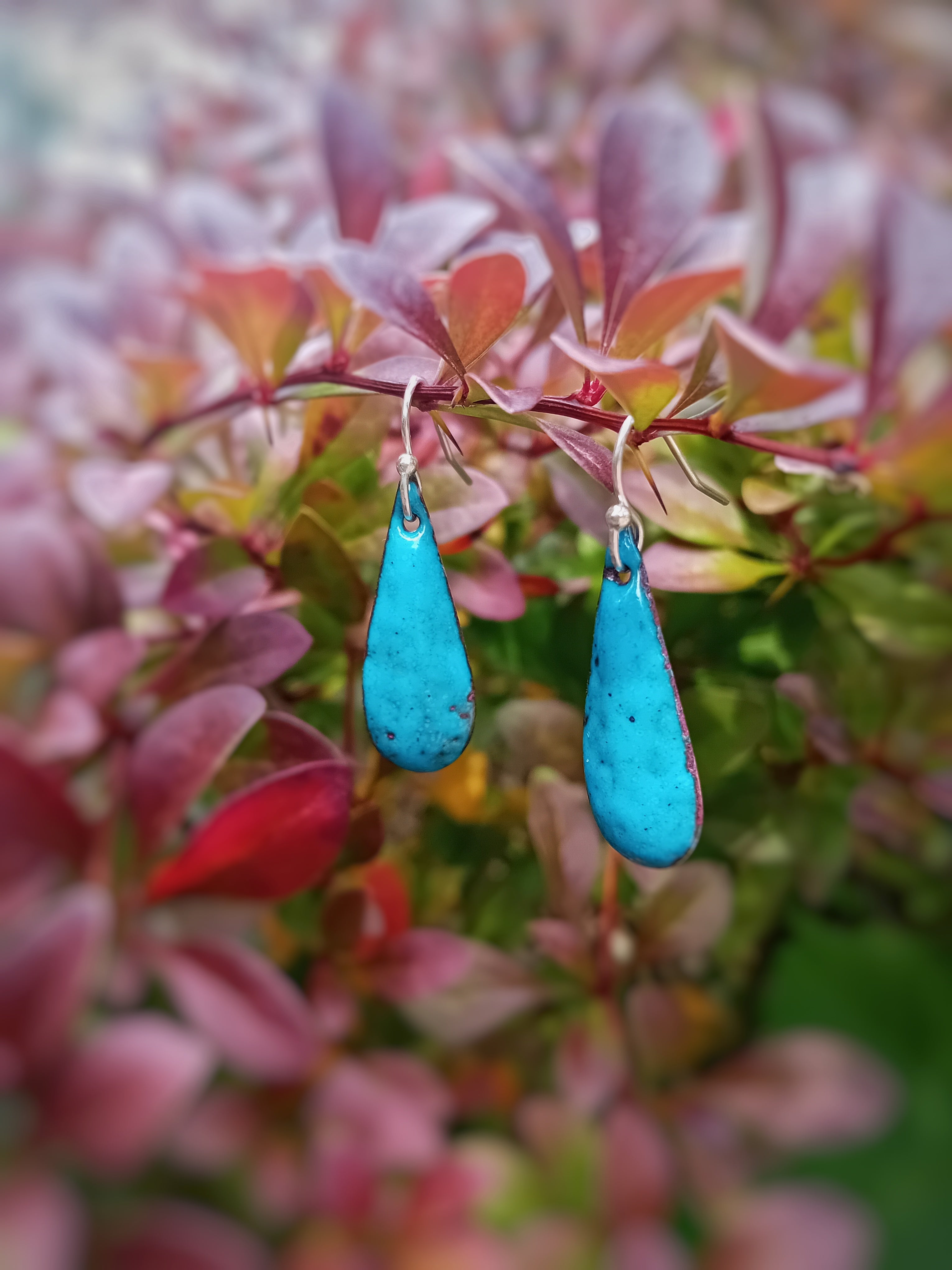 Boucles d'oreilles Gouttes Allongées turquoises en émail sur cuivre - argent 925