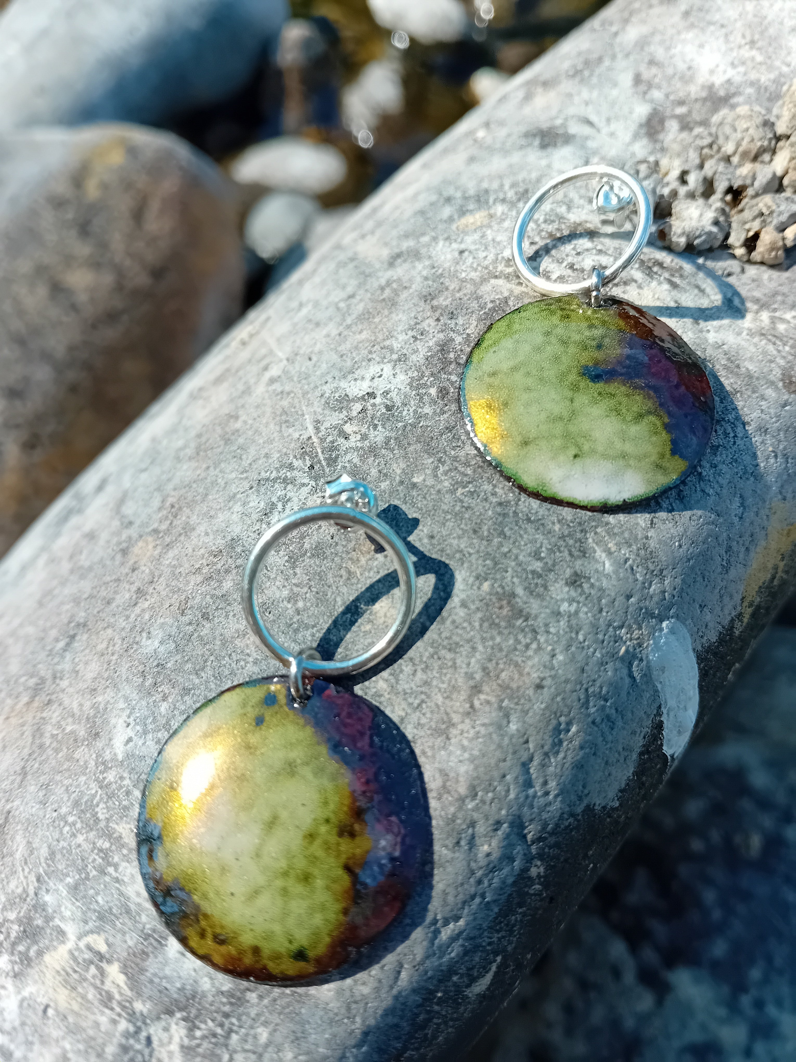 Boucles Garden Party Écorce Dorée – Émail sur cuivre & argent 925