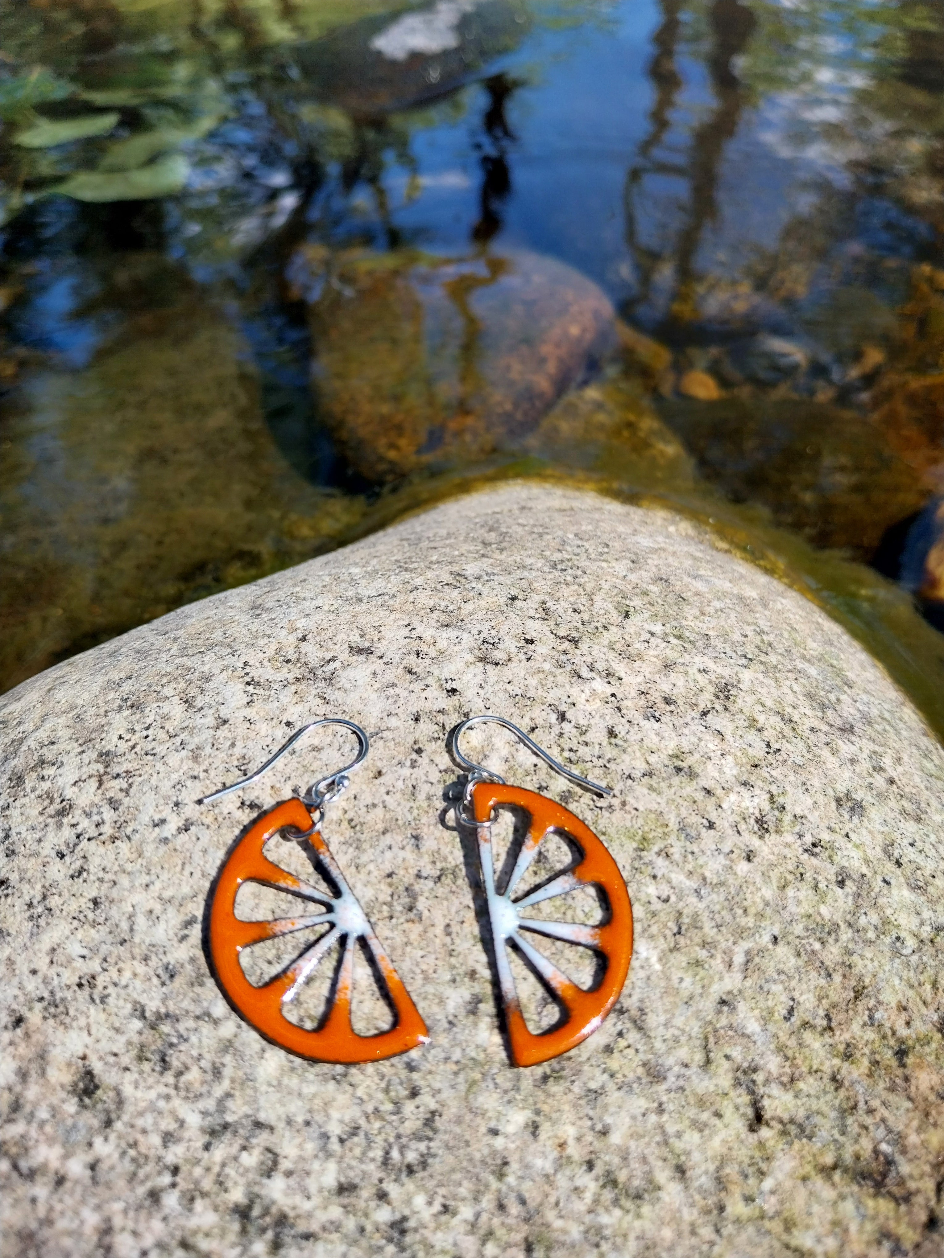 Boucles d'oreilles Quartier d'Orange – Émaux d'art sur cuivre