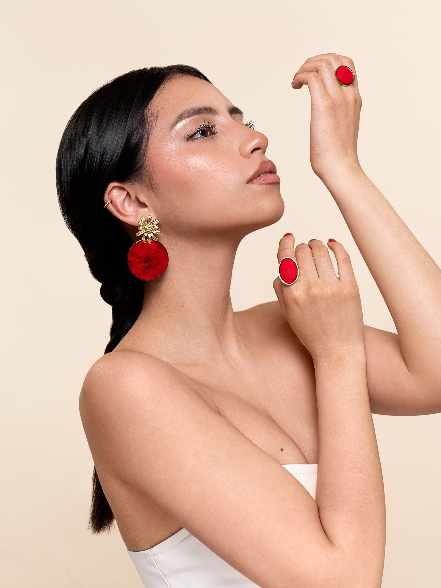 Boucles “Garden Party” – Élégance florale en rouge émaillé