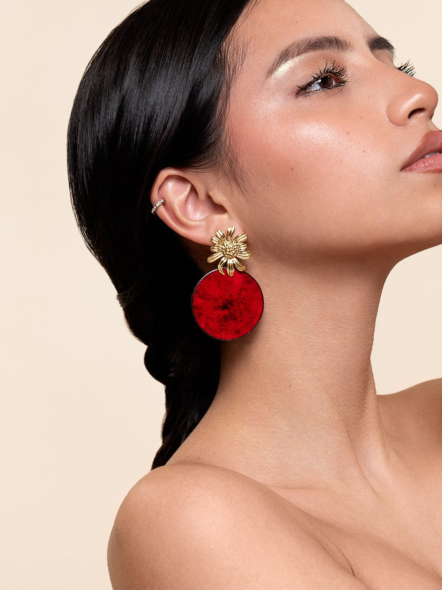 Boucles “Garden Party” – Élégance florale en rouge émaillé
