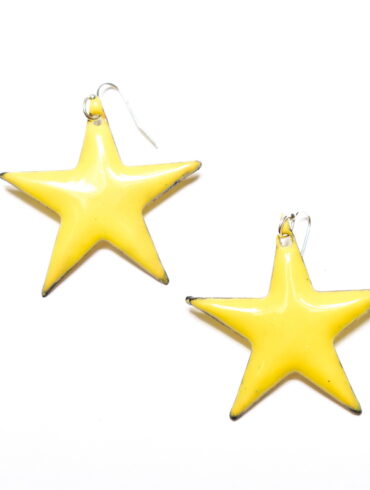 Boucles d'oreilles grandes étoiles jaunes émaillées sur cuivre